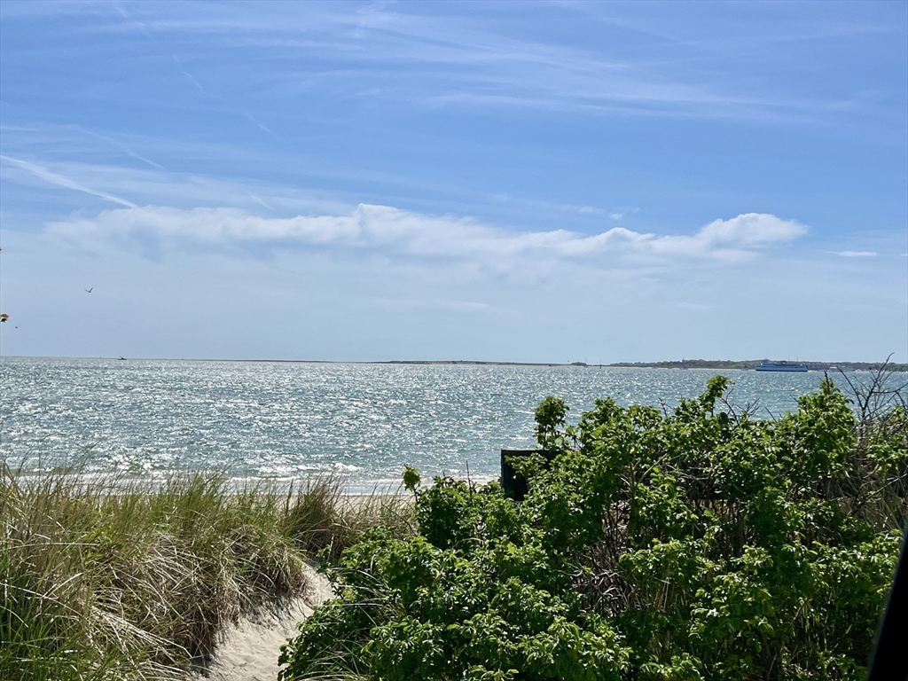 60 broadway st #18, west yarmouth,  MA 02673